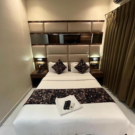 Hotel Shahi Darbar Terminal-2 Mumbai Bagian luar foto